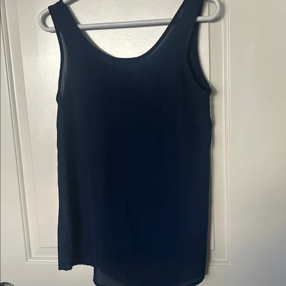 Active USA Deep Blue Sleeveless Blouse - Picture 6 of 6